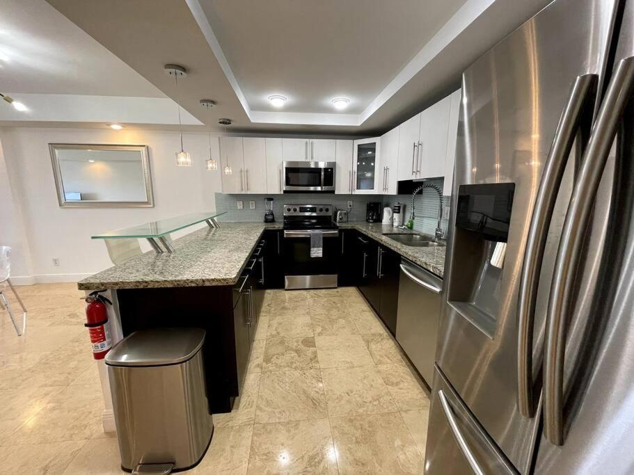 Apartamento Breathtaking Ocean View! 15Th Floor Miami Beach Exterior foto