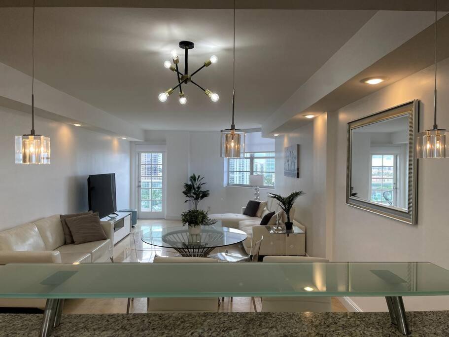 Apartamento Breathtaking Ocean View! 15Th Floor Miami Beach Exterior foto