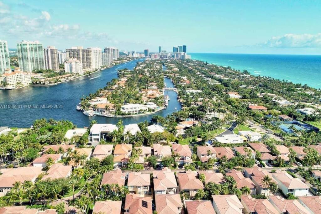 Apartamento Breathtaking Ocean View! 15Th Floor Miami Beach Exterior foto